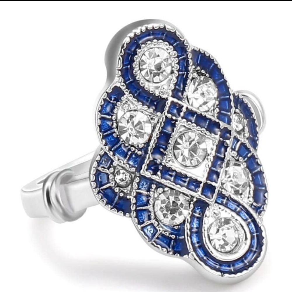 925 sterling silver Elegant Silver and Blue Gemstone Ring